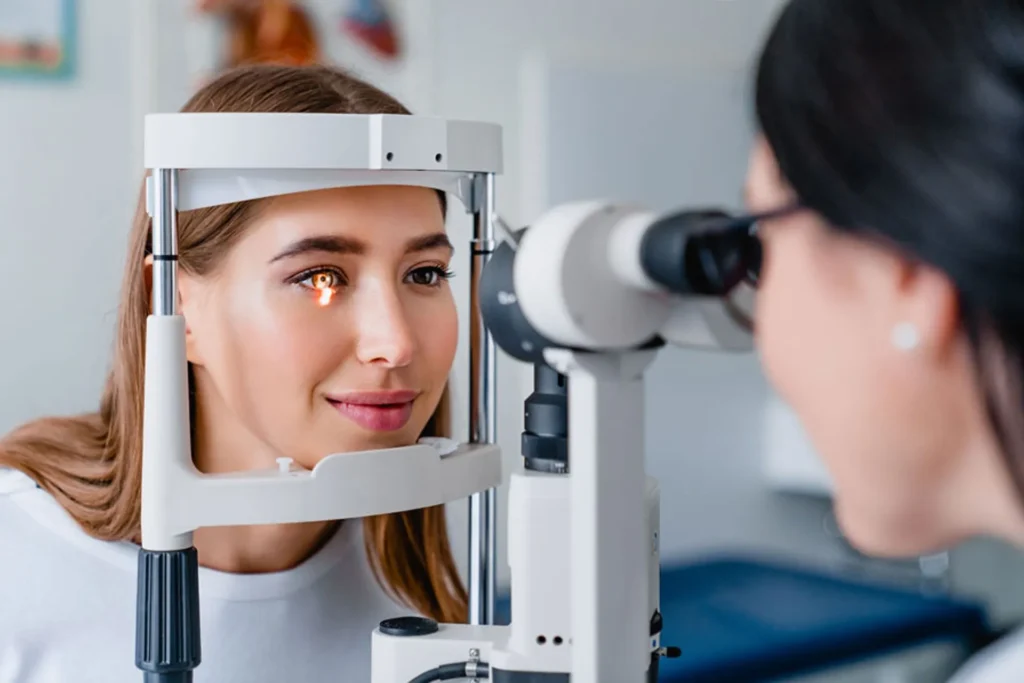 Best Optician in Kanpur