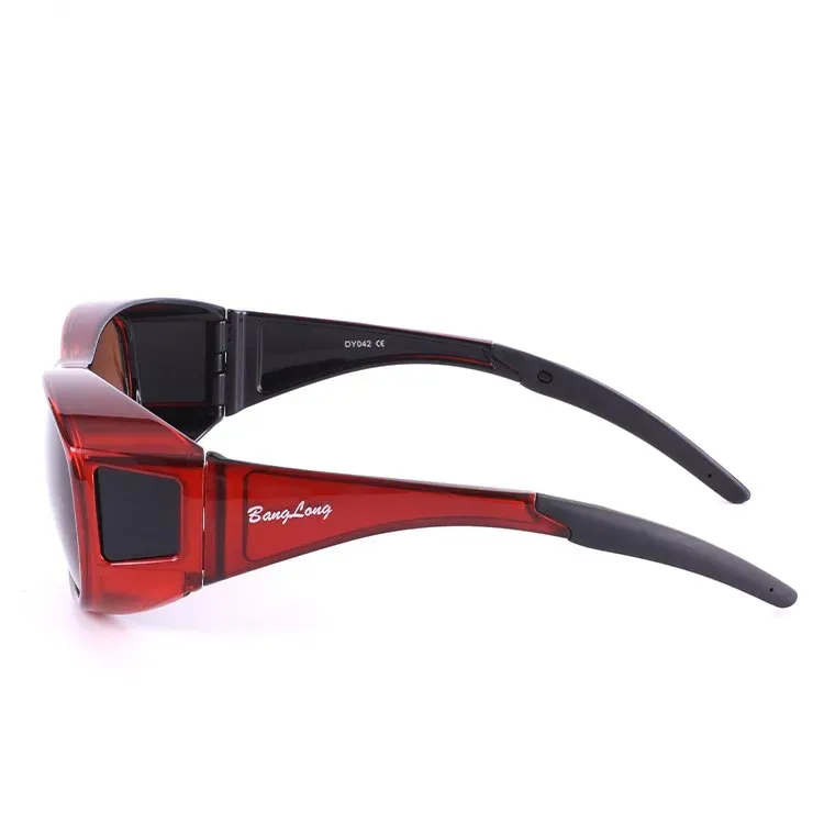 LO SPORT S5162 Polarized Fit-Over Sunglasses - detail view